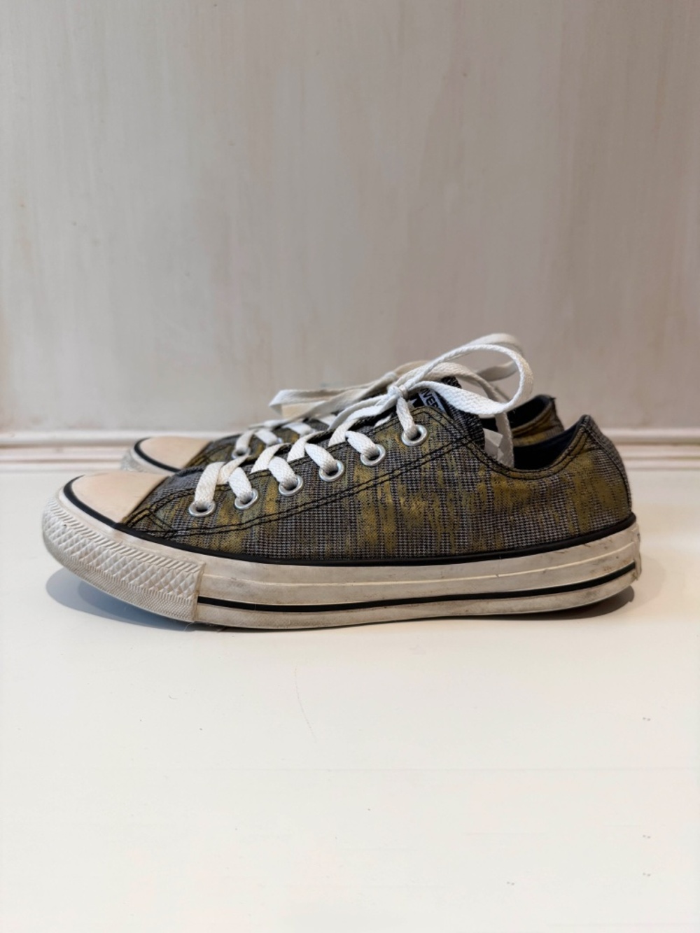 Converse All Star Low Top Sneakers Black Metallic Gold 540228F